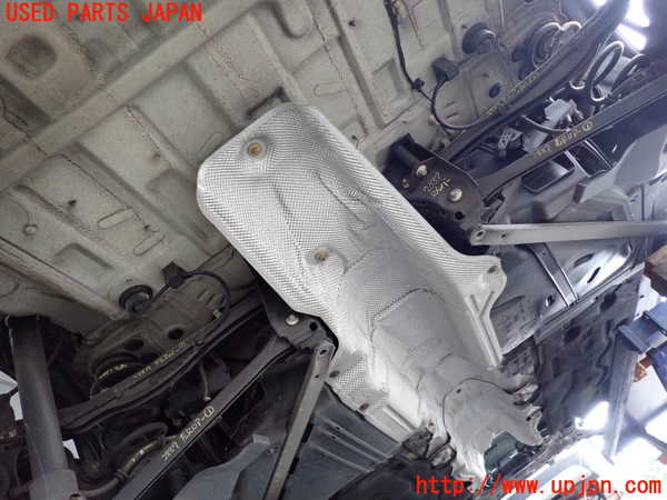 2UPJ-28875295]BMW ミニ(MINI)クーパーD クロスオーバー(YT20)リアメンバー 中古 F60_m0001.jpg