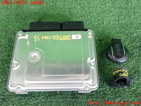 2UPJ-28876110]BMW ミニ(MINI)クーパーD クロスオーバー(YT20)エンジンコンピューター 中古 F60_m0002.jpg