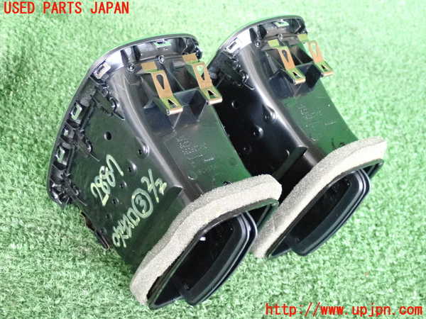 2UPJ-28877528]BMW ミニ(MINI)クーパーD クロスオーバー(YT20)エアコン吹き出し口3 (真中) 中古 F60_m0003.jpg