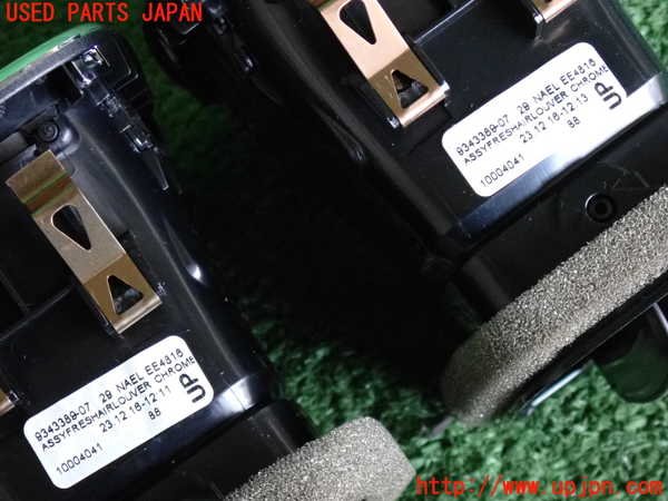 2UPJ-28877528]BMW ミニ(MINI)クーパーD クロスオーバー(YT20)エアコン吹き出し口3 (真中) 中古 F60_m0004.jpg