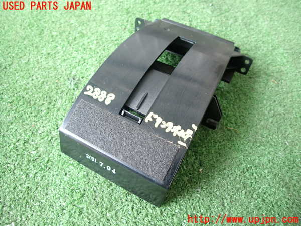 2UPJ-28887810]シビック タイプR(EP3)ドリンクホルダー 中古_m0003.jpg