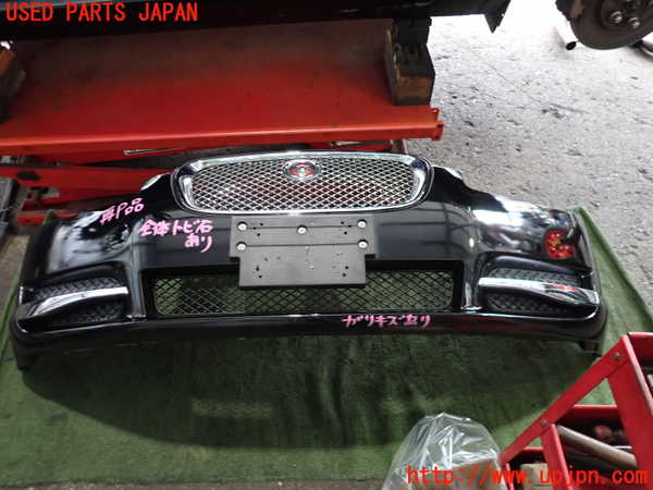 2UPJ-28891010]ジャガー・XF(J05FA)フロントバンパー 中古_m0001.jpg
