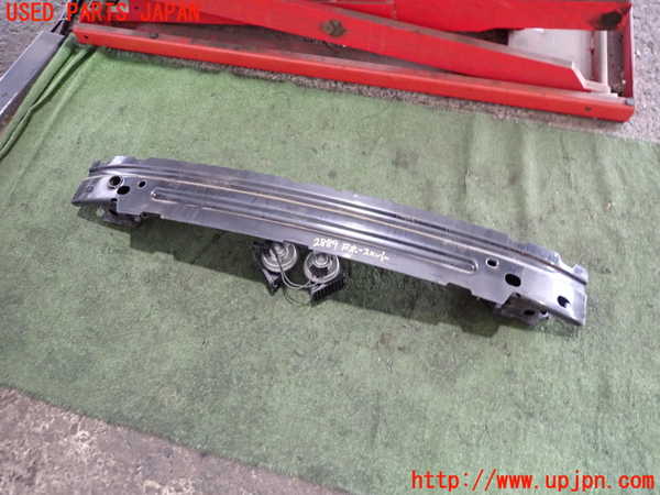 2UPJ-28891014]ジャガー・XF(J05FA)フロントバンパーホースメント 中古_m0001.jpg