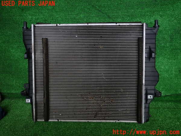 2UPJ-28892321]ジャガー・XF(J05FA)ラジエーター1 中古_m0001.jpg