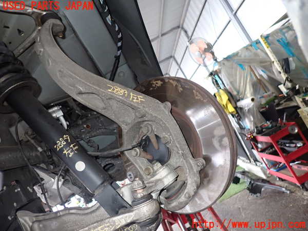 2UPJ-28894295]ジャガー・XF(J05FA)左フロントナックルハブ 中古_m0001.jpg