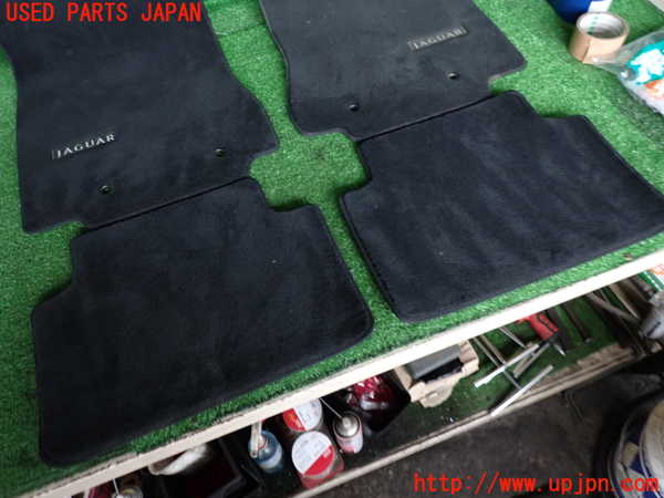 2UPJ-28897800]ジャガー・XF(J05FA)フロアマット 中古_m0003.jpg