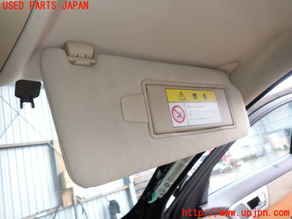 2UPJ-28897625]ジャガー・XF(J05FA)室内サンバイザー右側 中古_m0002.jpg