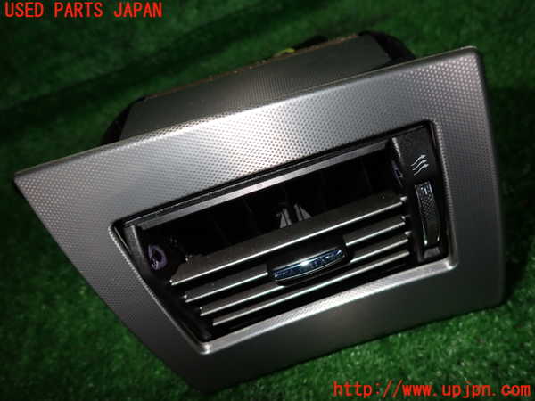 2UPJ-28897527]ジャガー・XF(J05FA)エアコン吹き出し口2 (右) (ジャンク品) 中古_m0002.jpg