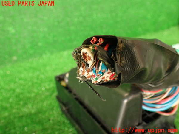 2UPJ-28906741]MR2(SW20)ヒューズボックス1 中古_m0003.jpg