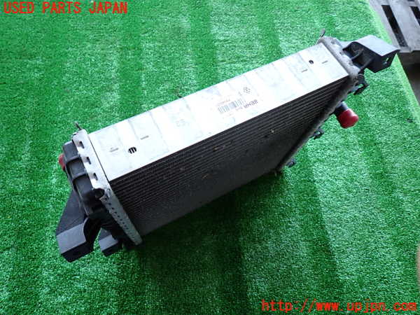 2UPJ-28912322]ポルシェ・パナメーラ S E-ハイブリッド(970CGEA)ラジエーター2 中古_m0002.jpg