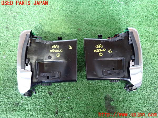 2UPJ-28917526]ポルシェ・パナメーラ S E-ハイブリッド(970CGEA)エアコン吹き出し口1 (真中) 中古_m0002.jpg