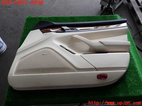 2UPJ-28911234]ポルシェ・パナメーラ S E-ハイブリッド(970CGEA)右前ドア内張り 中古_m0001.jpg