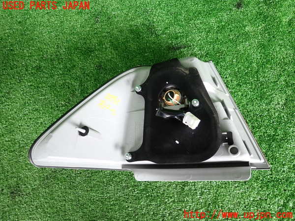 2UPJ-28921530]セルシオ(UCF31)右テールランプ 中古_m0004.jpg