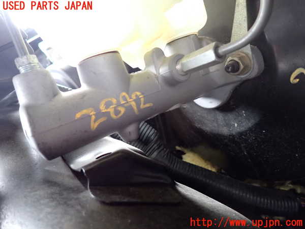 2UPJ-28924050]セルシオ(UCF31)ブレーキマスターシリンダー 中古_m0002.jpg