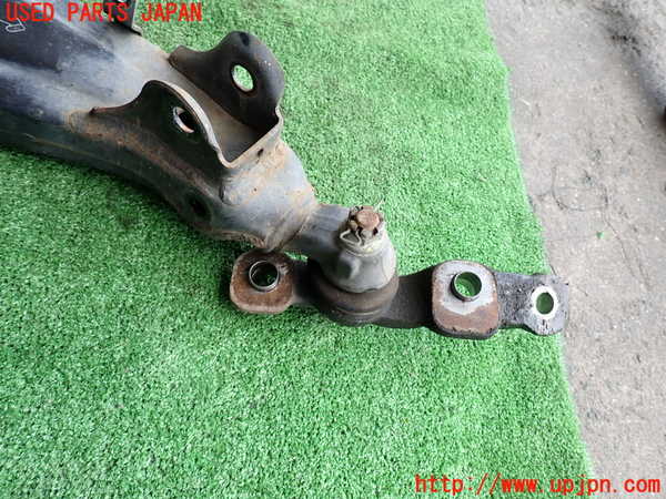 2UPJ-28925176]セルシオ(UCF31)右フロントロアアーム1 中古_m0002.jpg