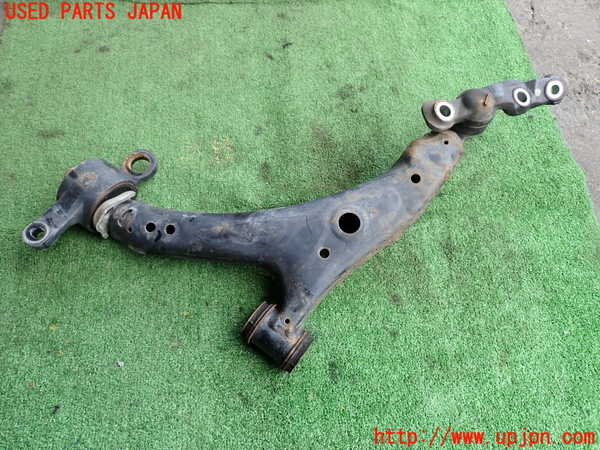 2UPJ-28925176]セルシオ(UCF31)右フロントロアアーム1 中古_m0004.jpg