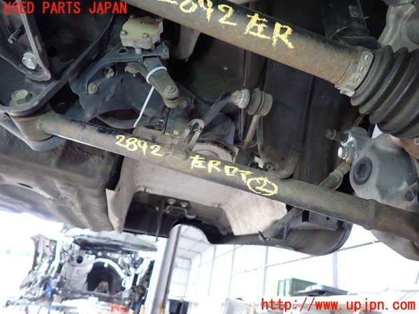 2UPJ-28925227]セルシオ(UCF31)左リアロアアーム2 中古_m0001.jpg