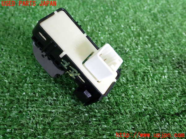 2UPJ-28926245]セルシオ(UCF31)左前パワーウィンドウスイッチ 中古_m0002.jpg