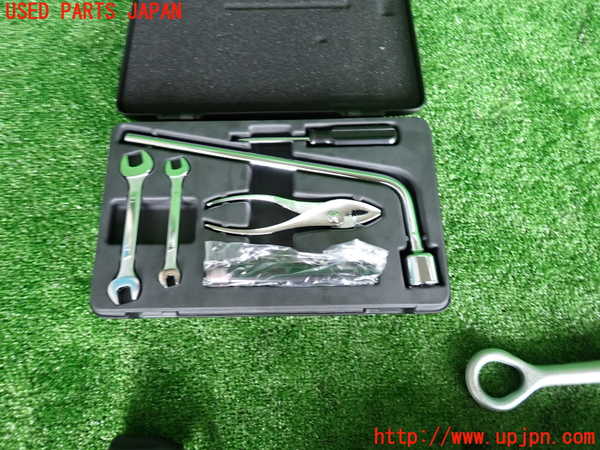 2UPJ-28927805]セルシオ(UCF31)車載工具 中古_m0002.jpg