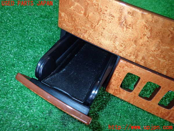 2UPJ-28927841]セルシオ(UCF31)小物入れ1 中古_m0004.jpg