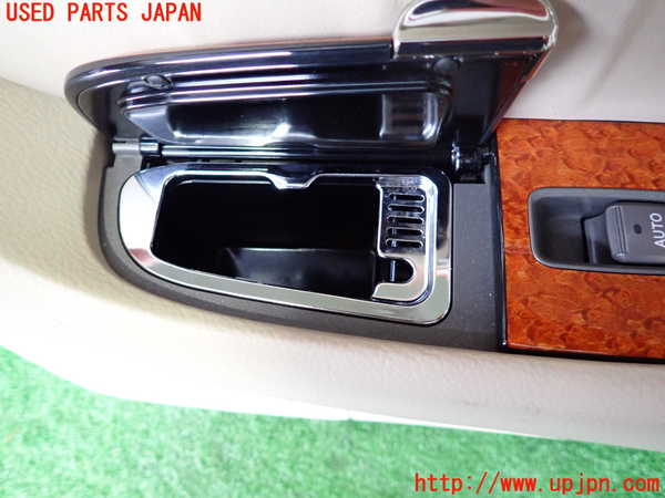 2UPJ-28921294]セルシオ(UCF31)右後ドア内張り 中古_m0004.jpg