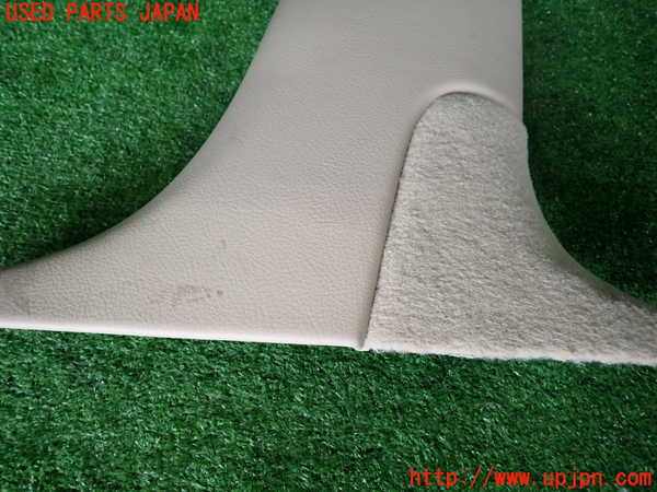 2UPJ-28927665]セルシオ(UCF31)右センターピラートリム 中古_m0004.jpg