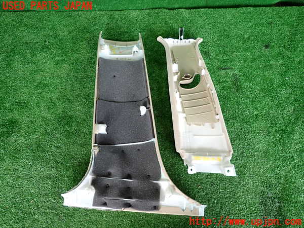 2UPJ-28927665]セルシオ(UCF31)右センターピラートリム 中古_m0005.jpg