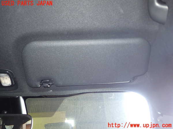 5UPJ-28937625]ヤリス(YARIS) ハイブリッド(MXPH10)室内サンバイザー右側 中古_m0001.jpg