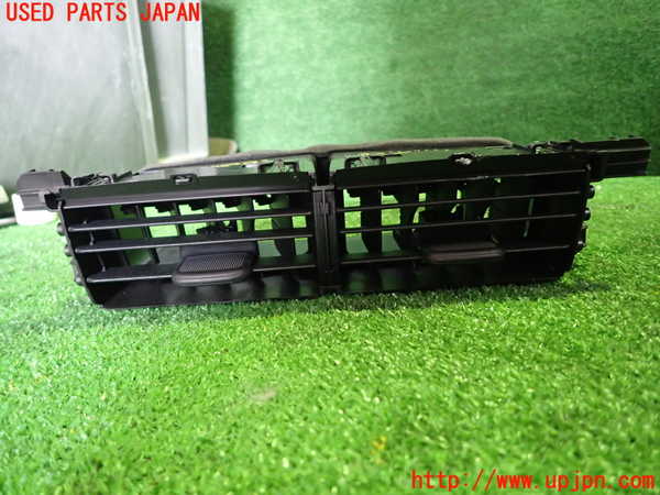 1UPJ-28937528]ヤリス(YARIS) ハイブリッド(MXPH10)エアコン吹き出し口3 (真中) 中古_m0001.jpg