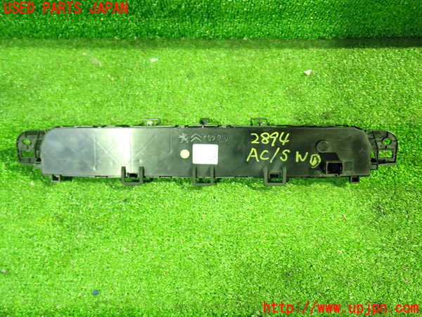 1UPJ-28946066]シトロエン・BERLINGO(ベルランゴ)(K9CYH01)エアコンスイッチ1 中古_m0002.jpg