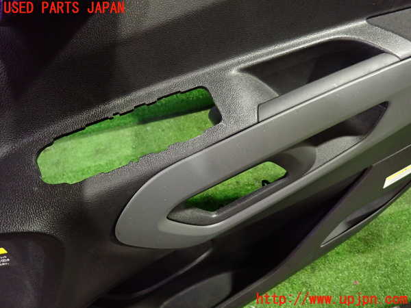 1UPJ-28941234]シトロエン・BERLINGO(ベルランゴ)(K9CYH01)右前ドア内張り 中古_m0002.jpg