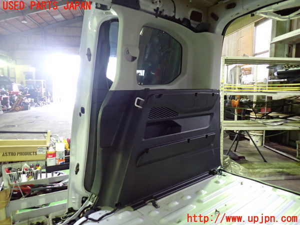 1UPJ-28947675]シトロエン・BERLINGO(ベルランゴ)(K9CYH01)右リアピラートリム 中古_m0001.jpg