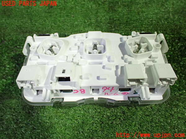 1UPJ-28946412]シトロエン・BERLINGO(ベルランゴ)(K9CYH01)ルームランプ2 (２列目) 中古_m0002.jpg