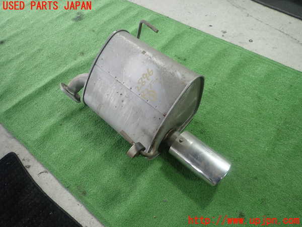 1UPJ-28962671]レヴォーグ(VN5)リアマフラー1 (右側) 中古_m0001.jpg