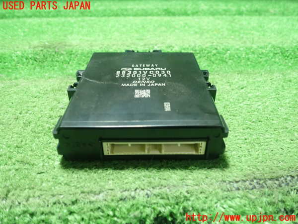 1UPJ-28966153]レヴォーグ(VN5)コンピューター8 (ゲートウェイ) 中古_m0001.jpg