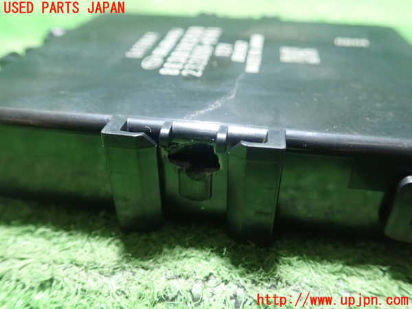 1UPJ-28966153]レヴォーグ(VN5)コンピューター8 (ゲートウェイ) 中古_m0002.jpg