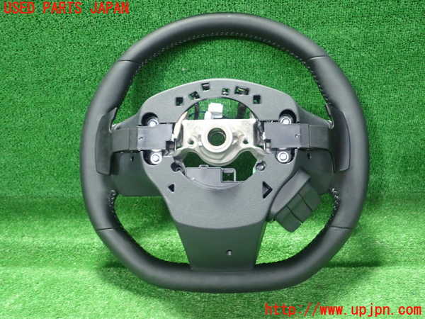 5UPJ-28967855]レヴォーグ(VN5)ステアリングホイール 中古_m0002.jpg