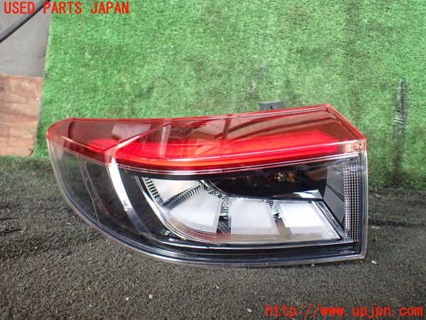 1UPJ-28971536]ヴェゼル ハイブリッド(e：HEV)(RV5)左テールランプ 中古_m0001.jpg