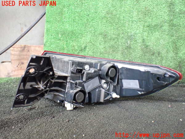 1UPJ-28971536]ヴェゼル ハイブリッド(e：HEV)(RV5)左テールランプ 中古_m0002.jpg