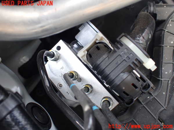 1UPJ-28974055]ヴェゼル ハイブリッド(e：HEV)(RV5)ブレーキマスターバック 中古_m0002.jpg