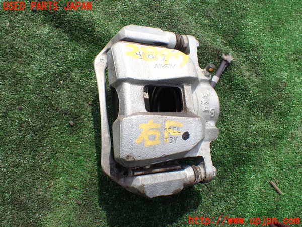 1UPJ-28974080]ヴェゼル ハイブリッド(e：HEV)(RV5)右フロントキャリパー 中古_m0001.jpg