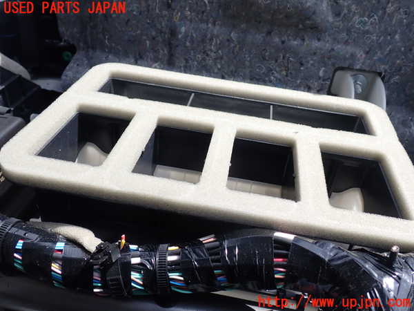 1UPJ-28976081]ヴェゼル ハイブリッド(e：HEV)(RV5)エバポレーター1 中古_m0002.jpg