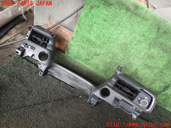 1UPJ-28977526]ヴェゼル ハイブリッド(e：HEV)(RV5)エアコン吹き出し口1 (右) 中古_m0001.jpg