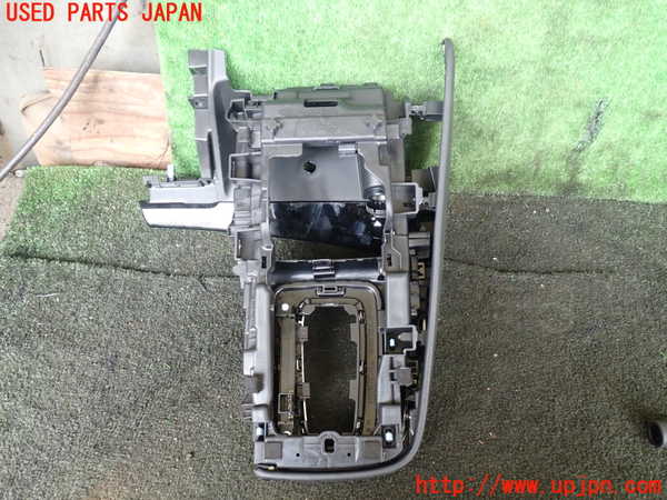 1UPJ-28977549]ヴェゼル ハイブリッド(e：HEV)(RV5)コンソール 中古_m0003.jpg