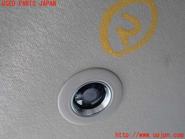 5UPJ-28976412]ヴェゼル ハイブリッド(e：HEV)(RV5)ルームランプ2 (2列目右) 中古_m0001.jpg