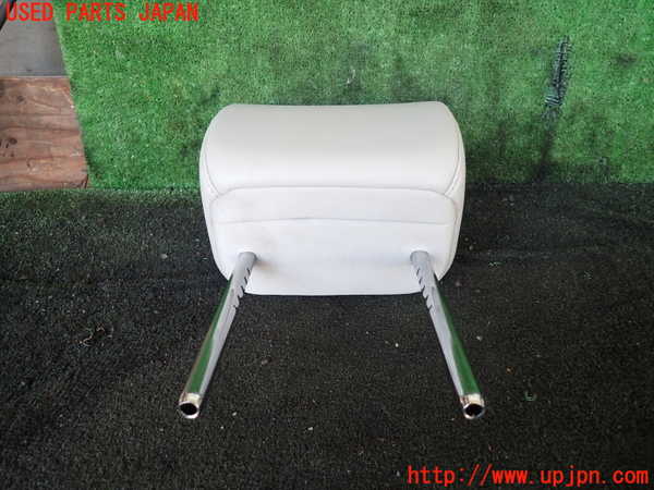 1UPJ-28977040]ヴェゼル ハイブリッド(e：HEV)(RV5)運転席ヘッドレスト 中古_m0003.jpg