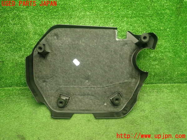 5UPJ-28982160]BMW ミニ(MINI)クーパーD F55(XT15)エンジンアッパーカバー 中古_m0004.jpg