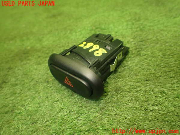 1UPJ-28986290]BMW ミニ(MINI)クーパーD F55(XT15)ハザードスイッチ 中古_m0002.jpg