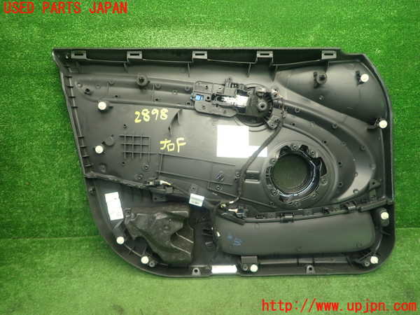 1UPJ-28981234]BMW ミニ(MINI)クーパーD F55(XT15)右前ドア内張り 中古_m0004.jpg