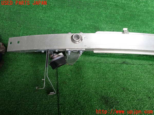 2UPJ-29001014]ベンツ C200 ステーションワゴン(204248)フロントバンパーホースメント 中古_m0002.jpg